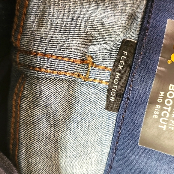 Lee Ladies Boot Cut Jeans - Picture 7 of 8